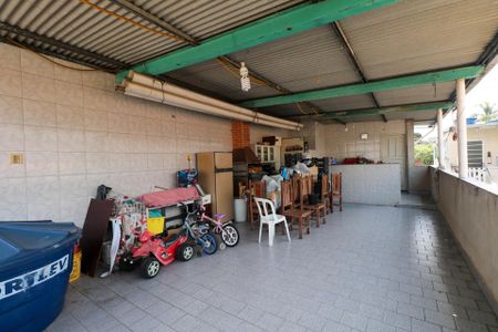 Casa à venda com 150m², 2 quartos e 2 vagasÁrea de Serviço/Terraço