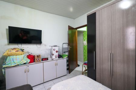 Casa à venda com 150m², 2 quartos e 2 vagasQuarto