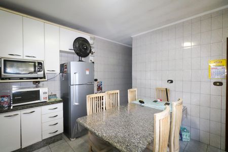 Casa à venda com 150m², 2 quartos e 2 vagasCozinha