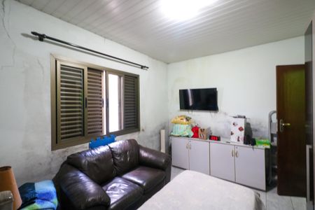 Casa à venda com 150m², 2 quartos e 2 vagasQuarto