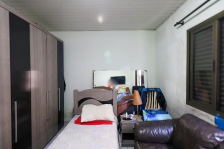 Casa à venda com 150m², 2 quartos e 2 vagasQuarto