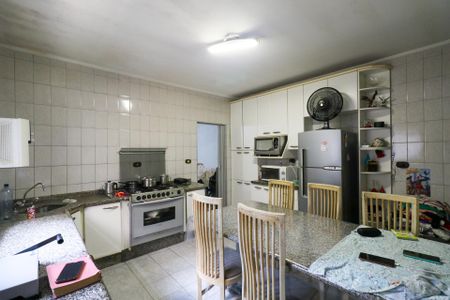 Casa à venda com 150m², 2 quartos e 2 vagasCozinha