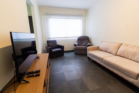 Apartamento para alugar com 55m², 2 quartos e 1 vagaSala