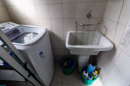 Apartamento para alugar com 55m², 2 quartos e 1 vagaÁrea de Serviço