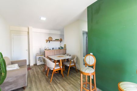 Apartamento à venda com 60m², 2 quartos e 1 vaga Apartamento à venda com 60m², 2 quartos e 1 vagaSala/Cozinha