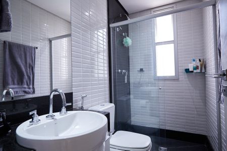 Apartamento à venda com 47m², 1 quarto e 2 vagas Apartamento à venda com 47m², 1 quarto e 2 vagasBanheiro