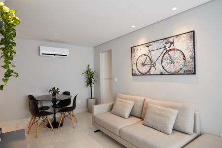 Apartamento à venda com 47m², 1 quarto e 2 vagas Apartamento à venda com 47m², 1 quarto e 2 vagasSala