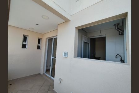 Apartamento à venda com 65m², 2 quartos e 1 vagaSacada da sala