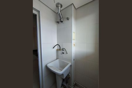 Apartamento à venda com 65m², 2 quartos e 1 vagaÁrea de serviço