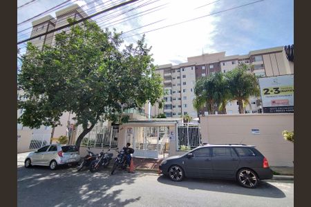 Apartamento à venda com 57m², 2 quartos e 1 vagaFachada e portaria