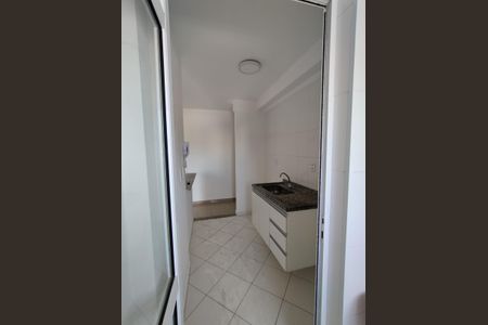 Apartamento à venda com 57m², 2 quartos e 1 vagaCozinha - Torneira