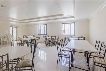 Apartamento à venda com 72m², 3 quartos e 2 vagasÁrea comum - Salão de festas