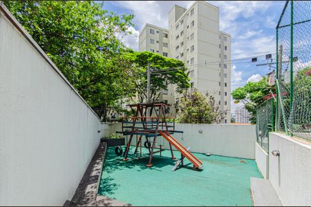 Apartamento à venda com 72m², 3 quartos e 2 vagasÁrea comum - Playground