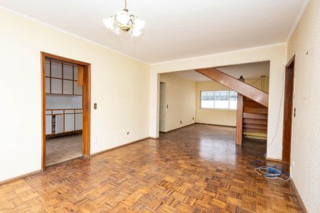 Apartamento à venda com 315m², 4 quartos e 2 vagas Apartamento à venda com 315m², 4 quartos e 2 vagasSala