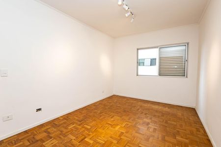 Apartamento à venda com 315m², 4 quartos e 2 vagas Apartamento à venda com 315m², 4 quartos e 2 vagasSuíte 1