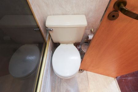 Apartamento à venda com 167m², 4 quartos e 2 vagas Apartamento à venda com 167m², 4 quartos e 2 vagasBanheiro da Suíte 1