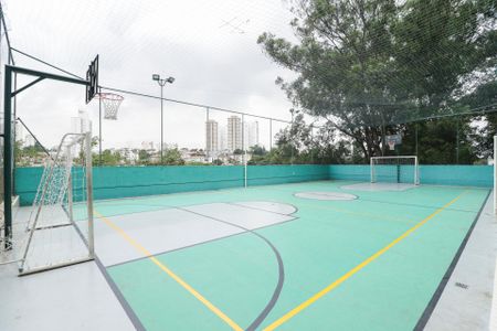 Apartamento à venda com 167m², 4 quartos e 2 vagas Apartamento à venda com 167m², 4 quartos e 2 vagasQuadra