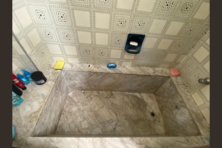 Apartamento à venda com 160m², 3 quartos e 2 vagasBanheiro 2