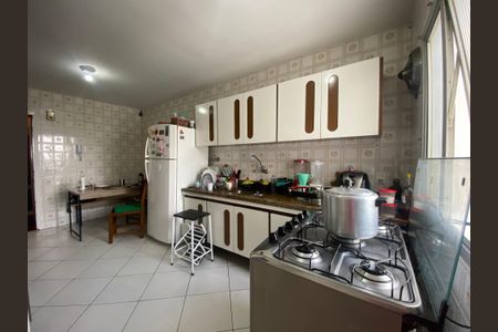 Apartamento à venda com 160m², 3 quartos e 2 vagasCozinha