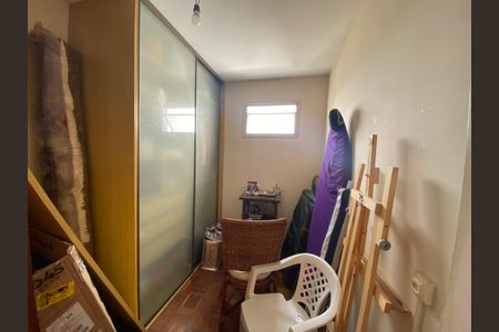 Apartamento à venda com 160m², 3 quartos e 2 vagasQuarto de Serviço