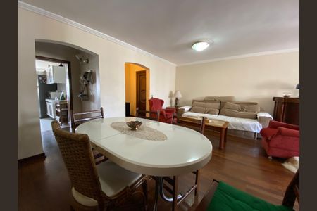 Apartamento à venda com 160m², 3 quartos e 2 vagasSala