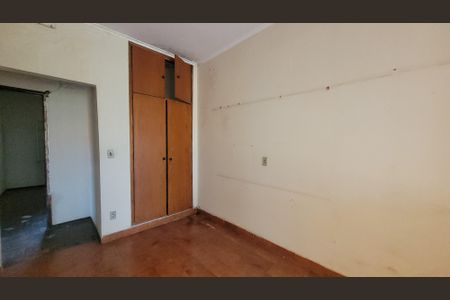 Casa à venda com 256m², 4 quartos e 3 vagas Casa à venda com 256m², 4 quartos e 3 vagasSala de Jantar