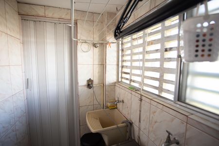 Apartamento à venda com 83m², 2 quartos e sem vagaÁREA DE SERVIÇO