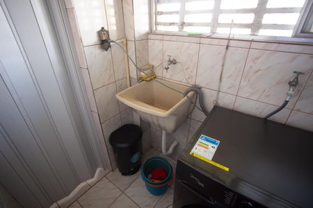 Apartamento à venda com 83m², 2 quartos e sem vagaÁREA DE SERVIÇO