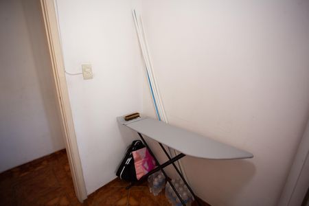 Apartamento à venda com 83m², 2 quartos e sem vagaÁREA DE SERVIÇO