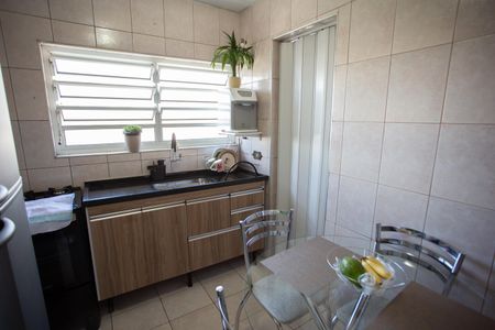 Apartamento à venda com 83m², 2 quartos e sem vagaCOZINHA