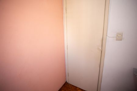 Apartamento à venda com 83m², 2 quartos e sem vagaÁREA DE SERVIÇO