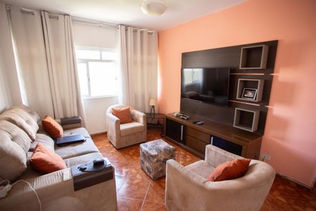 Apartamento à venda com 83m², 2 quartos e sem vagaSala