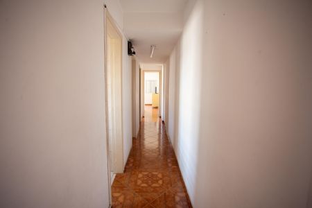 Apartamento à venda com 83m², 2 quartos e sem vagaCorredor 