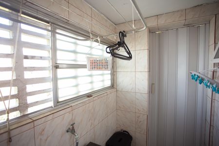 Apartamento à venda com 83m², 2 quartos e sem vagaÁREA DE SERVIÇO