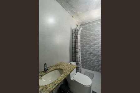 Casa à venda com 107m², 3 quartos e 1 vagaBanheiro