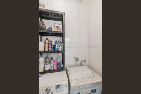 Casa à venda com 107m², 3 quartos e 1 vagaÁrea de Serviço