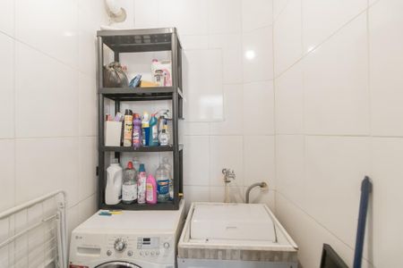 Casa à venda com 107m², 3 quartos e 1 vagaÁrea de Serviço