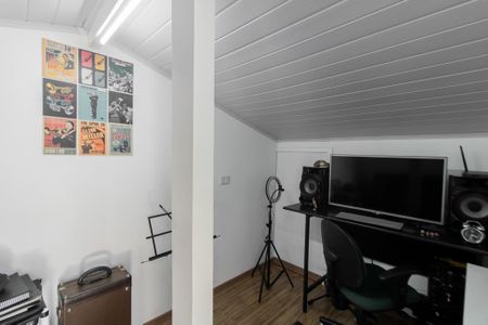 Casa à venda com 107m², 3 quartos e 1 vagaMezaninoMe