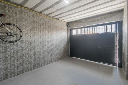 Casa à venda com 107m², 3 quartos e 1 vagaGaragem