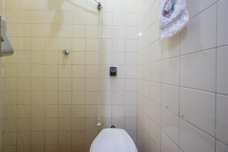 Casa para alugar com 91m², 2 quartos e 1 vaga Casa para alugar com 91m², 2 quartos e 1 vagaBanheiro de serviço