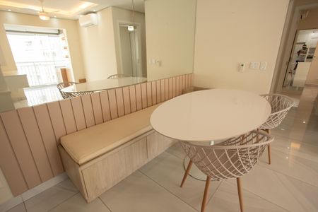 Apartamento para alugar com 60m², 2 quartos e 1 vaga Apartamento para alugar com 60m², 2 quartos e 1 vagaSala