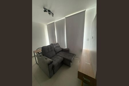Apartamento à venda com 34m², 1 quarto e sem vaga