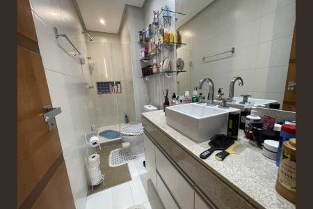 Apartamento à venda com 109m², 3 quartos e 3 vagas