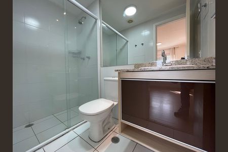Apartamento para alugar com 62m², 2 quartos e 1 vaga Apartamento para alugar com 62m², 2 quartos e 1 vagaBanheiro da Suíte