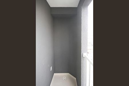 Apartamento para alugar com 32m², 2 quartos e sem vaga Apartamento para alugar com 32m², 2 quartos e sem vagaVaranda do Quarto 02