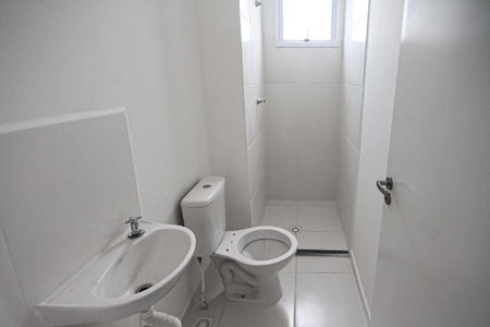 Apartamento para alugar com 32m², 2 quartos e sem vaga Apartamento para alugar com 32m², 2 quartos e sem vagaBanheiro