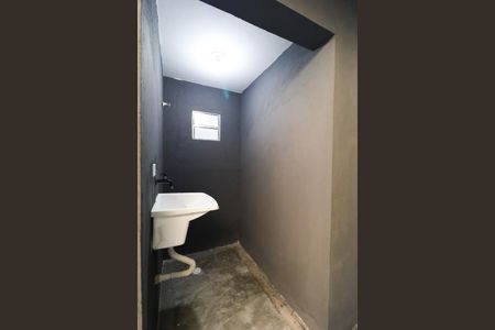 Casa para alugar com 30m², 1 quarto e sem vagaÁrea de serviço