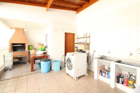 Casa à venda com 315m², 4 quartos e 8 vagasÁrea de Serviço