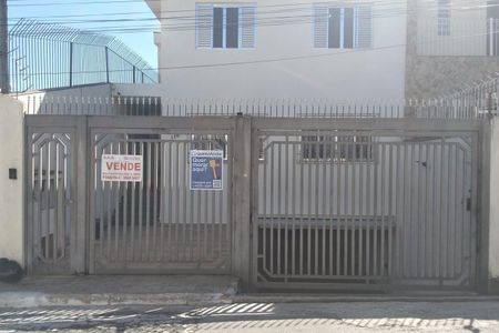 Casa à venda com 315m², 4 quartos e 8 vagasFachada