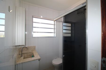 Casa à venda com 315m², 4 quartos e 8 vagasBanheiro